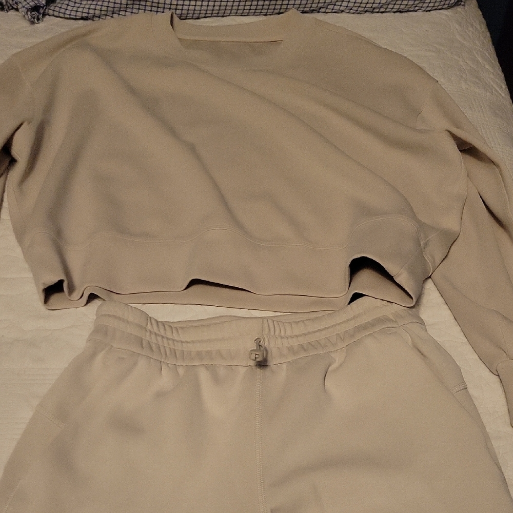 Women's Cream/Bone Lululemon Pants & Jumpsuit Set
